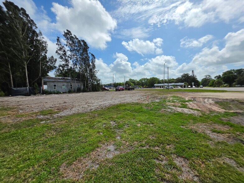 More Photos Of 100 NW 10th St, Okeechobee Land For Sale