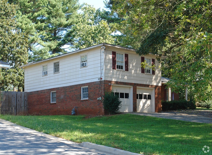 Primary Photo Of 204 Hawkins Store Rd, Kennesaw Office For Sale