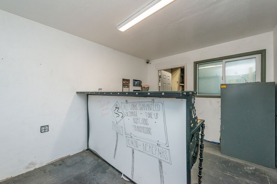 More Photos Of , Weaverville Unknown For Sale