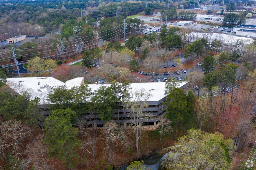 More Photos Of 2220 Cobb Pky SE, Smyrna Apartments For Lease