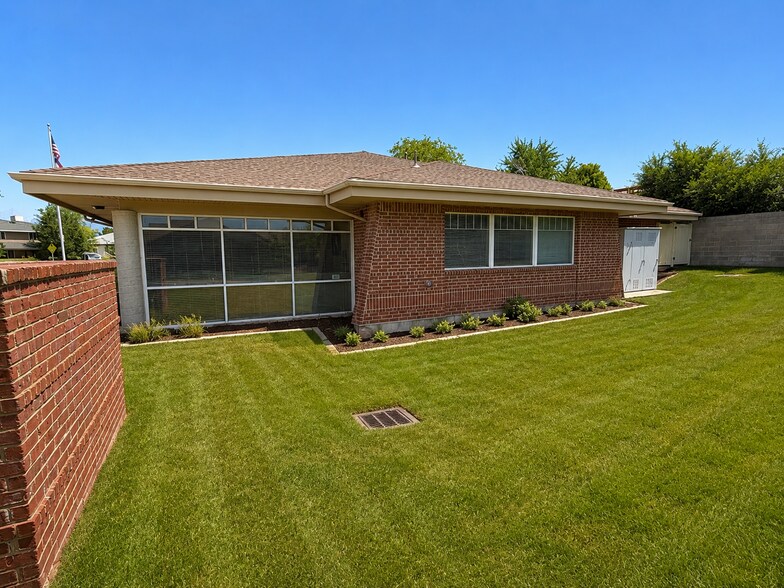 More Photos Of 5522 S 3200 W, Salt Lake City Medical For Sale