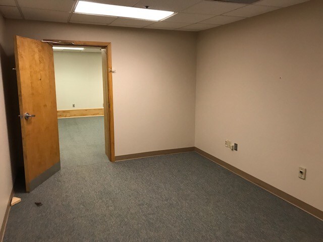 More Photos Of 625 1/2 Main St, Rapid City Office For Lease