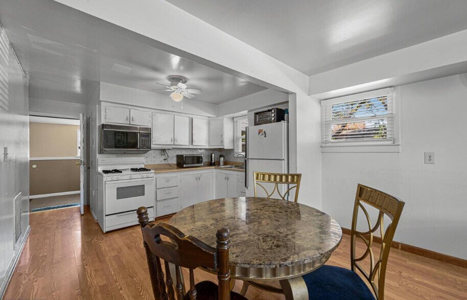 17604 Washington Grove Ln, Gaithersburg, MD 20877 Religious Facility