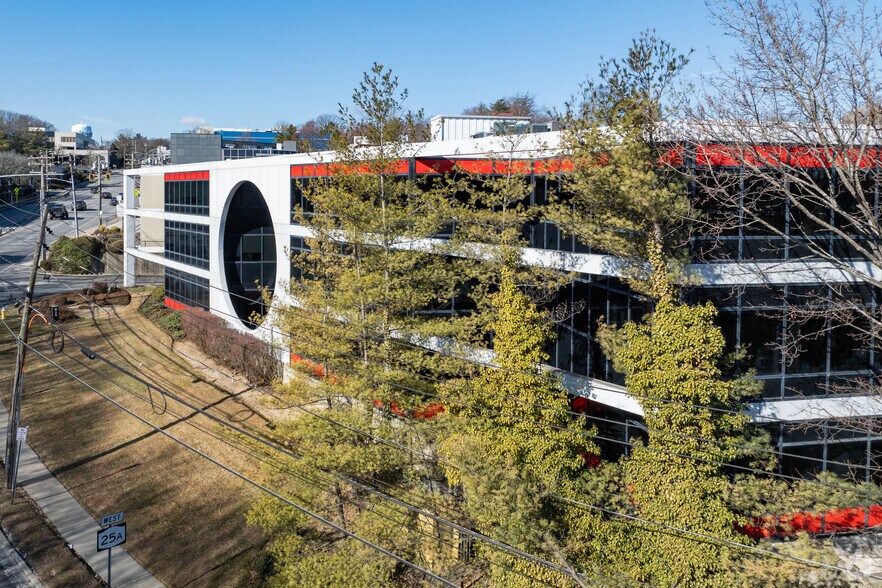 More Photos Of 935 Northern Blvd, Great Neck Medical For Lease