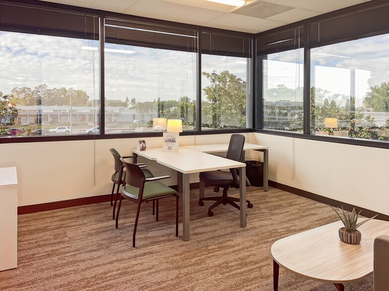 More Photos Of 3330 Harbor Blvd, Costa Mesa Coworking Space