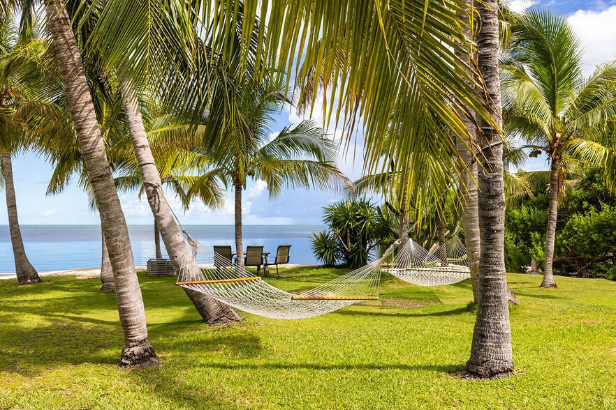 More Photos Of 58743 Overseas Hwy, Marathon Hotel For Sale