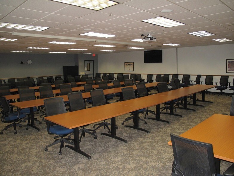 More Photos Of 9320-9328 Telstar Ave, El Monte Light Distribution For Sale