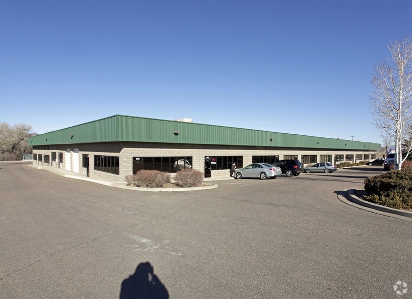More Photos Of 9933-9961 Titan Park Cir, Littleton Distribution For Lease