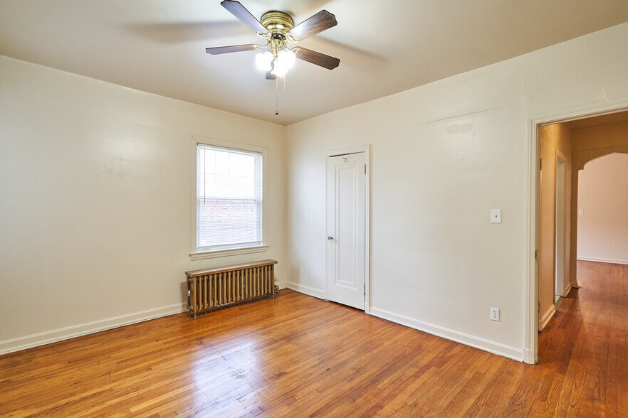 More Photos Of 3016 S Moreland Blvd, Cleveland Multifamily For Sale