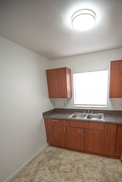 More Photos Of 3400-3460 NW 50th Ave, Lauderdale Lakes Apartments For Sale