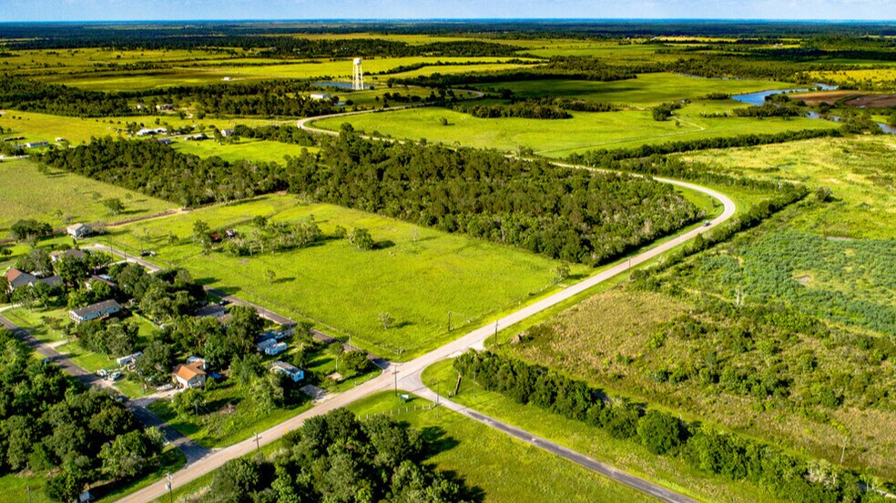 More Photos Of TBD Eagle Rd, Anahuac Land For Sale