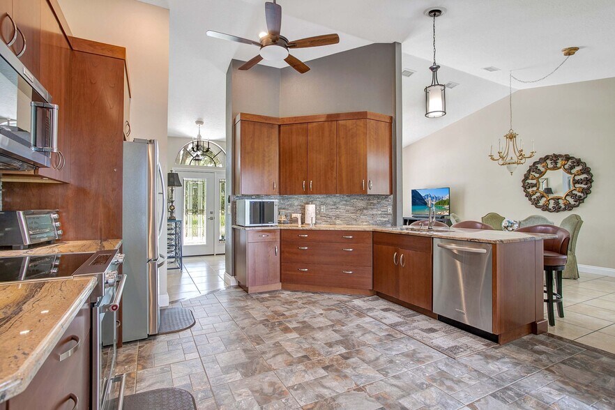 More Photos Of 19616 Livingston Ave, Lutz Land For Sale