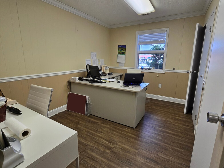 More Photos Of 25 E Route 37, Toms River Office For Sale