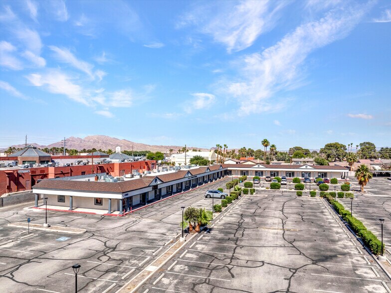 More Photos Of 4160 S Pecos Rd, Las Vegas Unknown For Lease