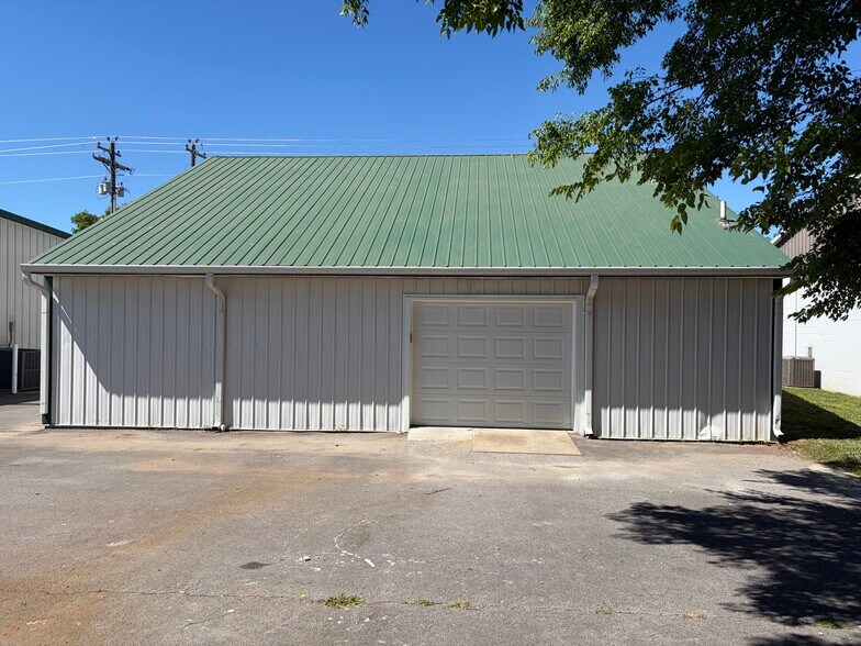 More Photos Of 1112 W College St, Murfreesboro Loft Creative Space For Lease