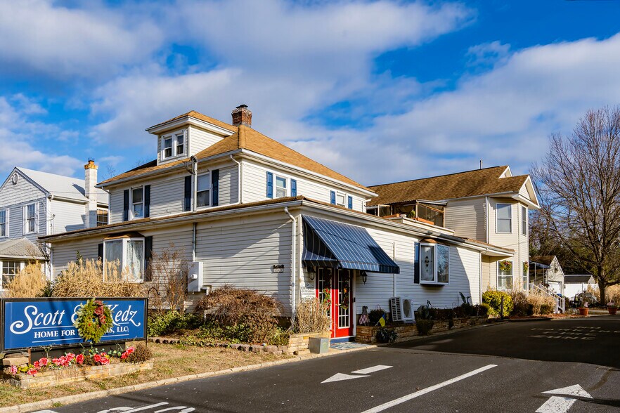 More Photos Of 147-155 Church St, Belford Storefront Retail Residential For Sale