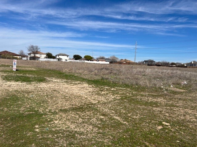 Primary Photo Of Illinois Avenue, Killeen Land For Sale