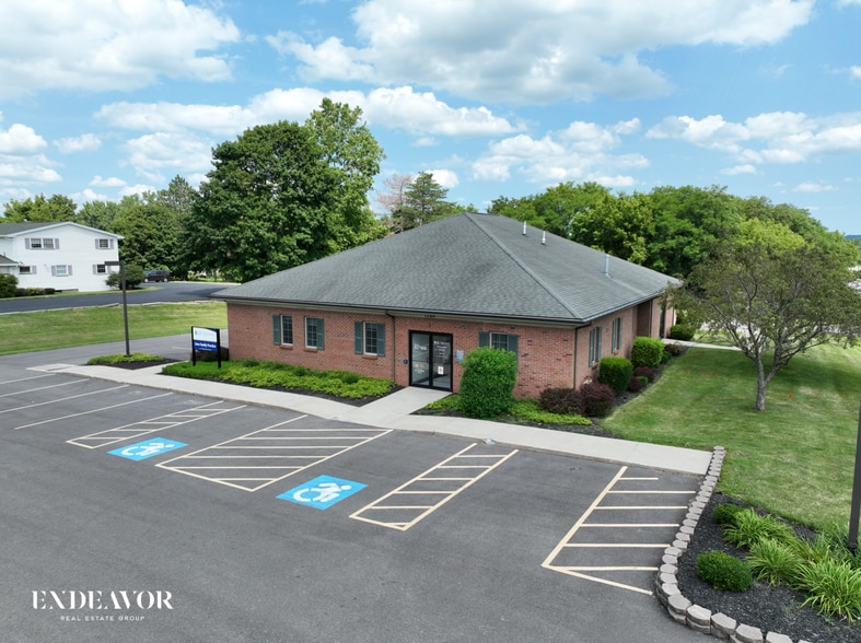 Primary Photo Of 7325 Community Dr, Lima Medical For Sale