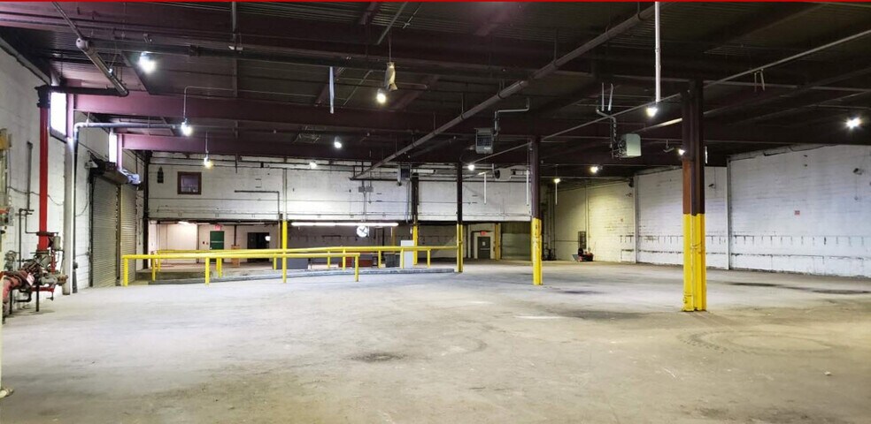 More Photos Of 18-01 127th St, Flushing Warehouse For Sale