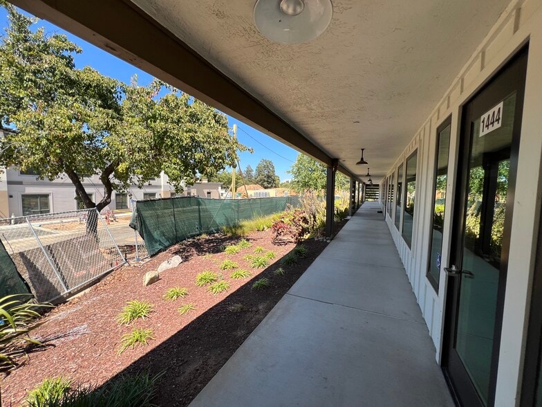 More Photos Of 1404-1446 Concannon Blvd, Livermore Medical For Sale