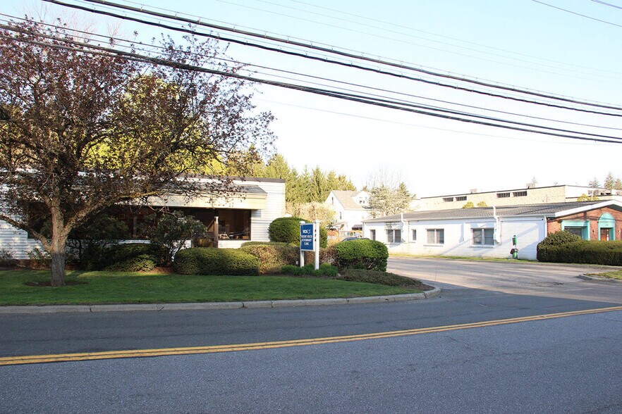 More Photos Of 474 LEXINGTON AVE, Mount Kisco Storefront Retail Office For Sale