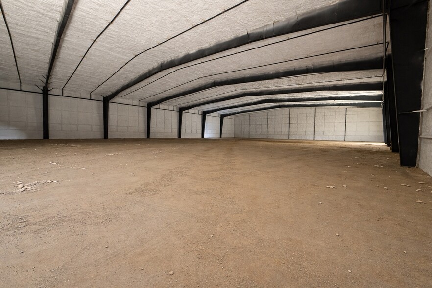 More Photos Of 350 Lafferty Ln, Dover Unknown For Lease