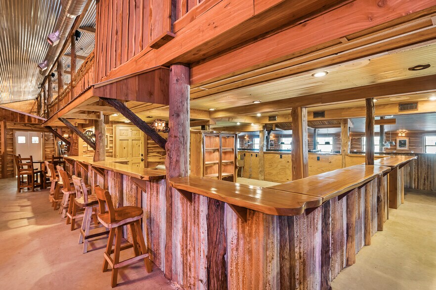 More Photos Of 2692 Highway 105 W, Navasota Sports And Entertainment For Sale