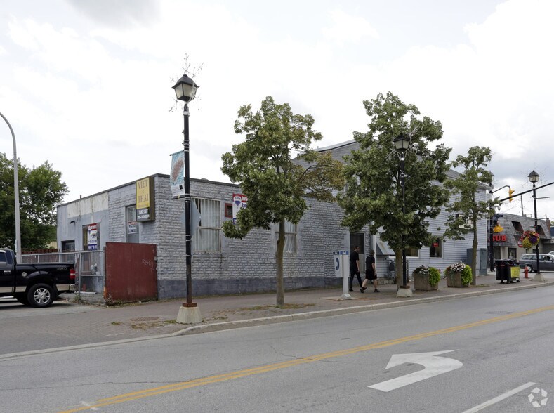 More Photos Of 2 Front St S, Orillia Storefront Retail Residential For Sale