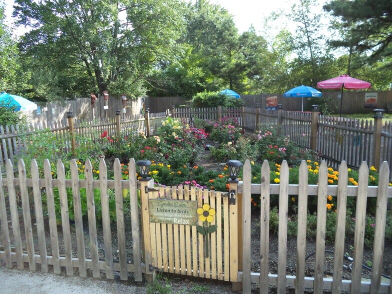 More Photos Of 1391 Hooksett Rd, Hooksett Restaurant For Sale