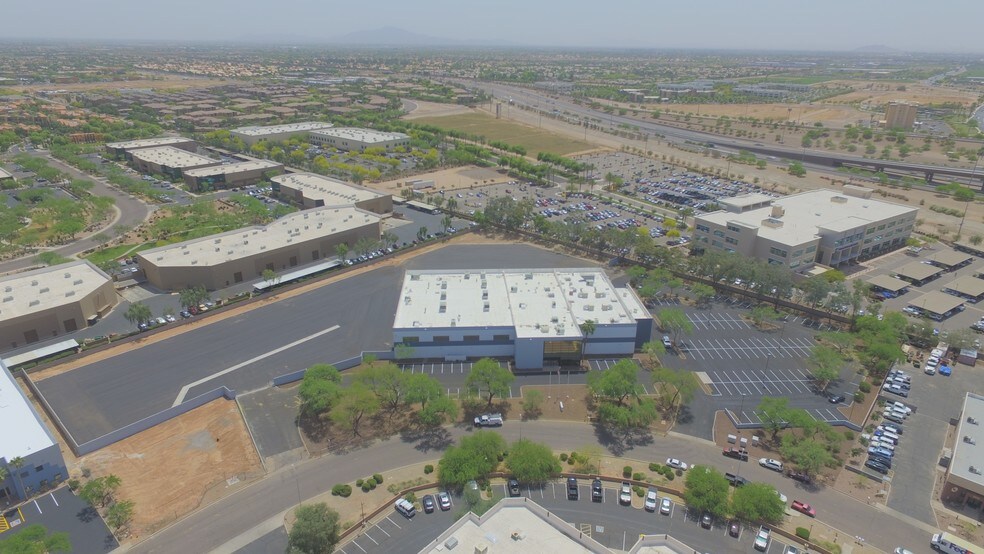 More Photos Of 323 S Bracken Ln, Chandler Manufacturing For Lease
