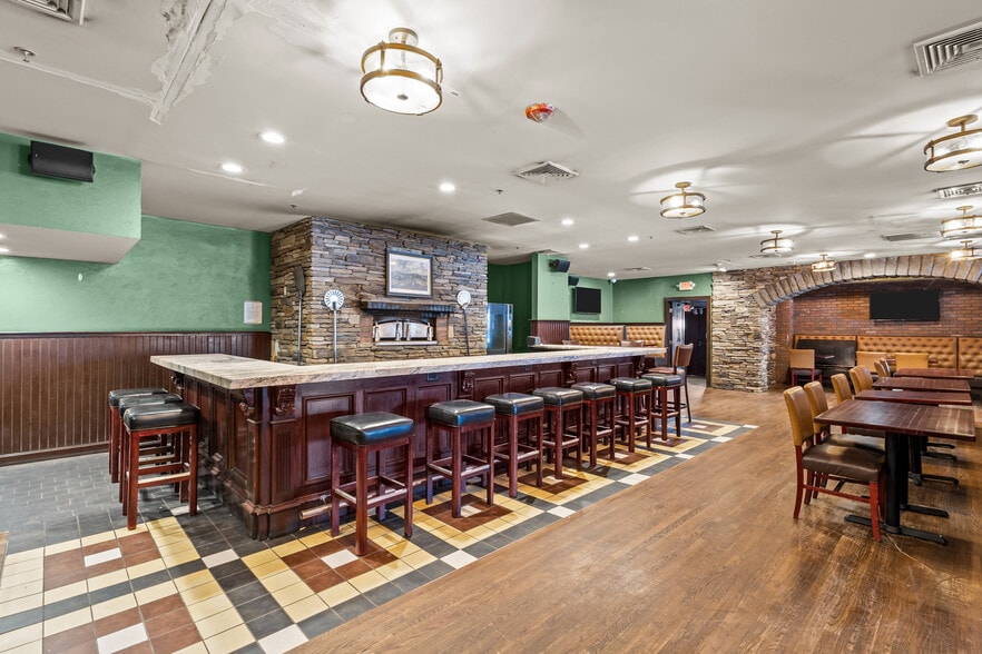 More Photos Of 1058 Charles St, North Providence Restaurant For Sale