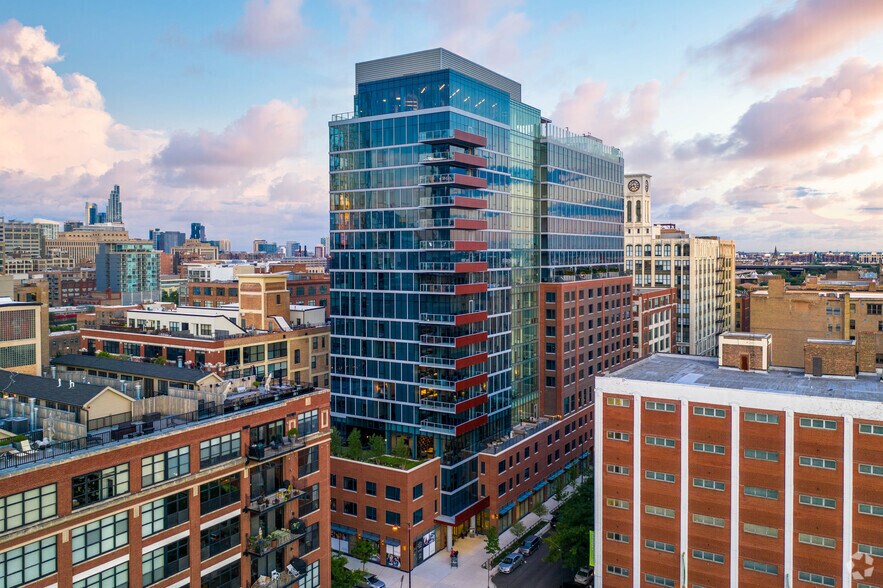 Primary Photo Of 205 S Peoria, Chicago Apartments For Lease