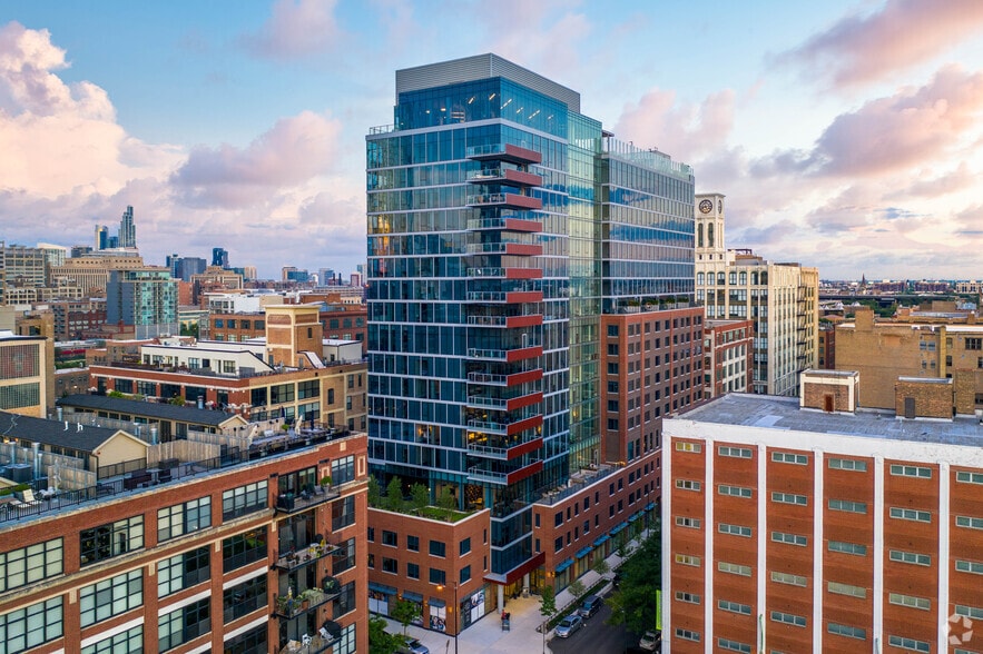 Primary Photo Of 205 S Peoria, Chicago Apartments For Lease