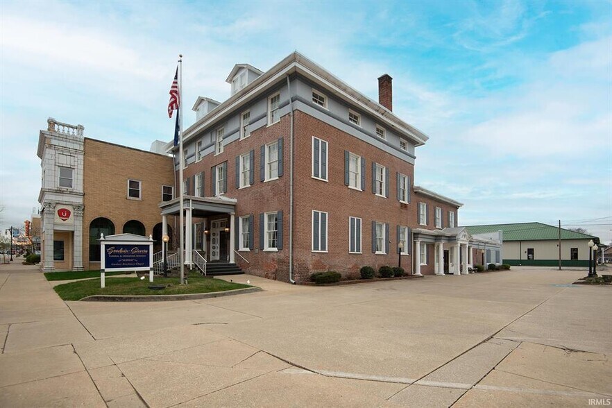 More Photos Of 505 Main St, Vincennes Office Residential For Sale