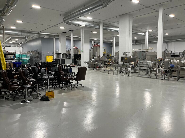 More Photos Of 717 E Industrial Blvd, Pueblo Distribution For Lease