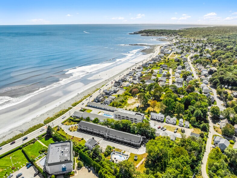 More Photos Of 271 Long Beach Ave, York Beach Hotel For Sale