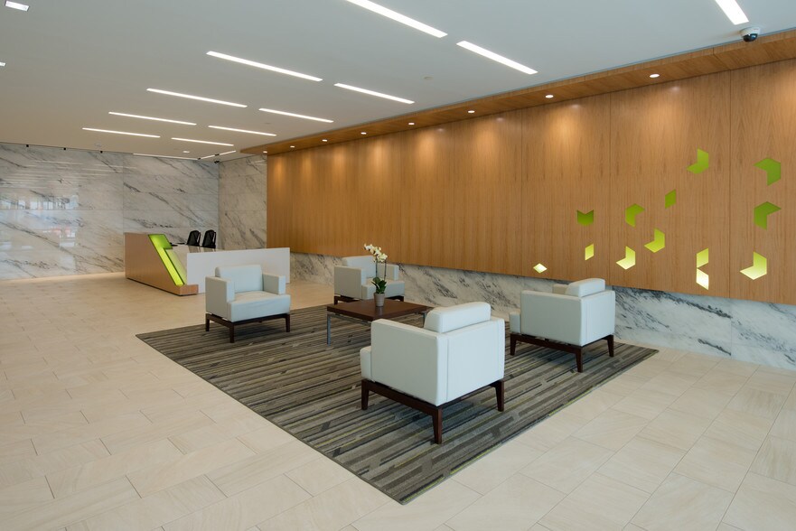 More Photos Of 7101 Wisconsin Ave, Bethesda Office For Lease