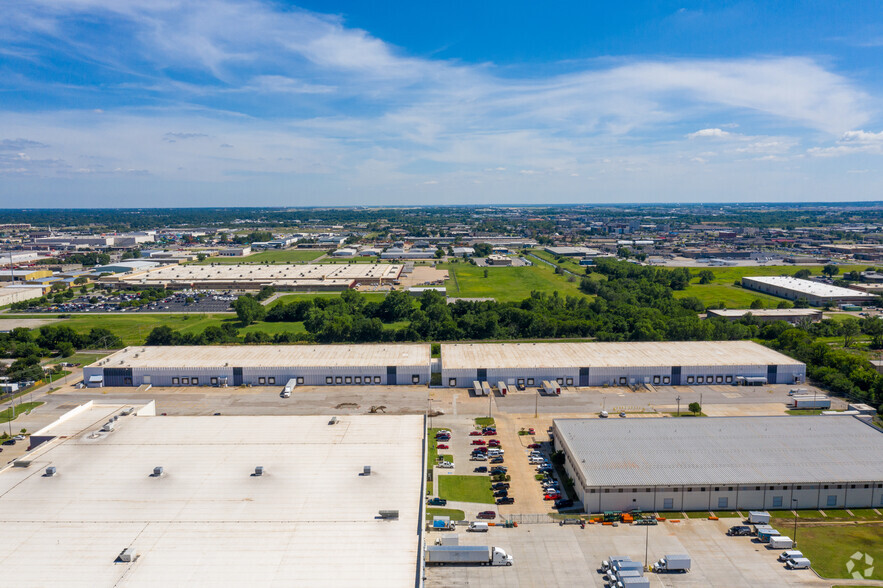 More Photos Of 605-701 N Tulsa Ave, Oklahoma City Warehouse For Lease