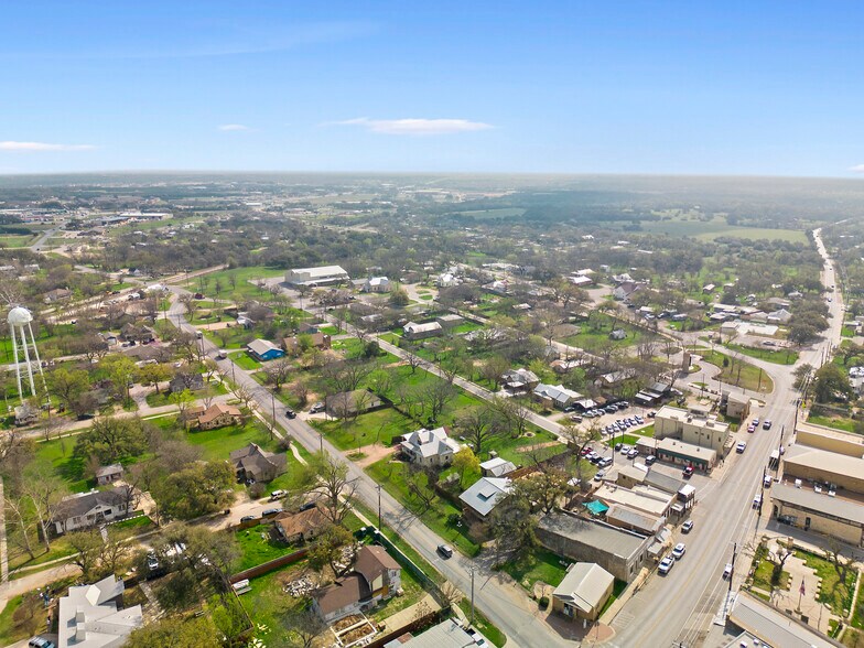 More Photos Of 3303 Ranch Road 1869, Liberty Hill Specialty For Sale