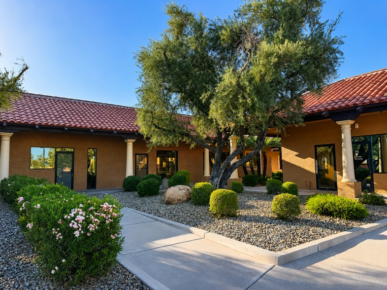 Primary Photo Of 5620 W Thunderbird Rd, Glendale Medical For Sale