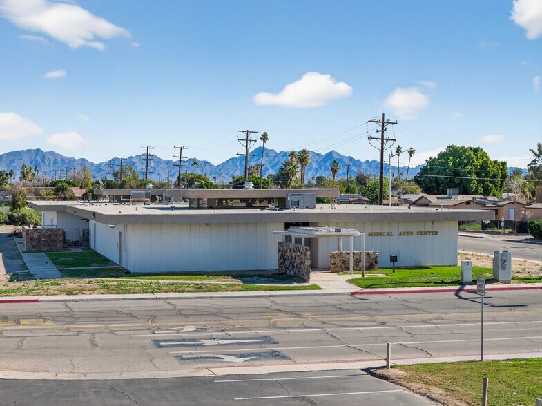 Primary Photo Of 500 N Broadway Ave, Blythe Medical For Sale