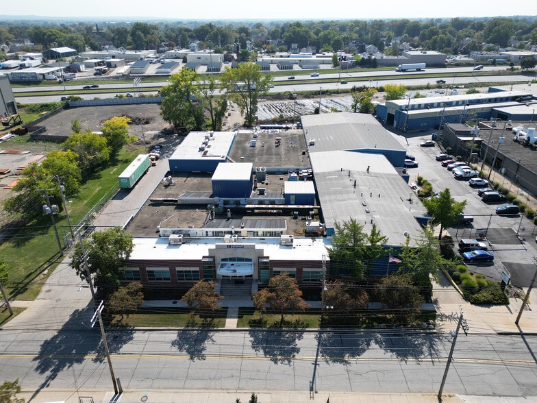 Primary Photo Of 12651 Elmwood Ave, Cleveland Unknown For Lease