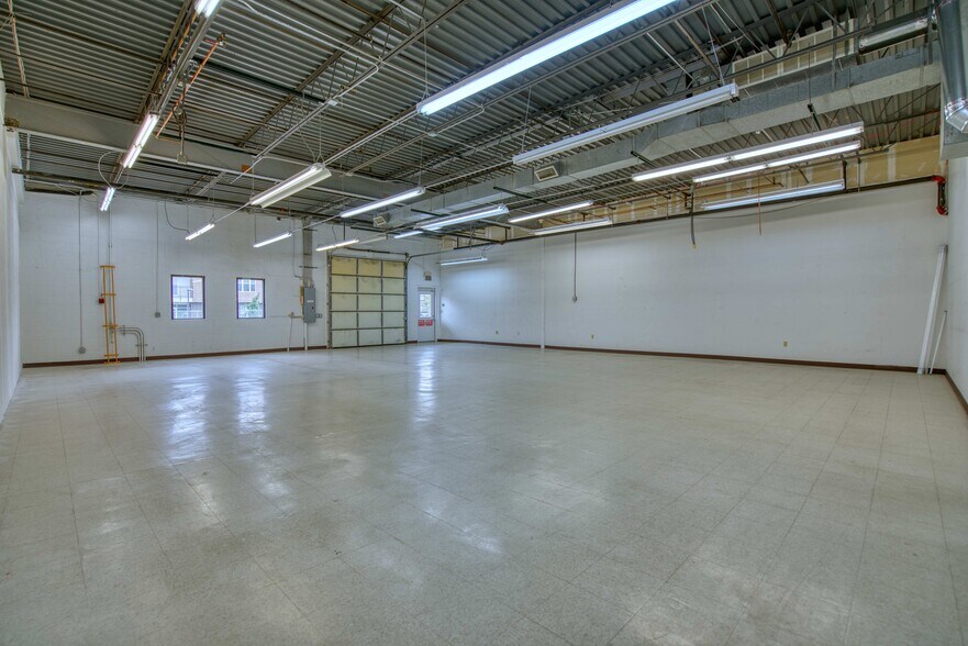 More Photos Of 5455 Spine Rd, Boulder Flex For Sale