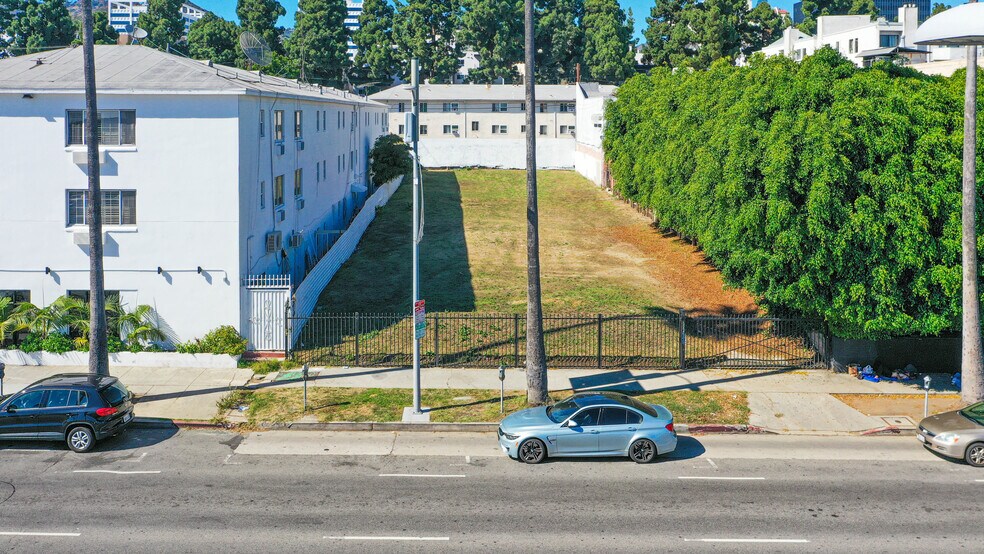 More Photos Of 7045 W Sunset Blvd, Los Angeles Land For Sale