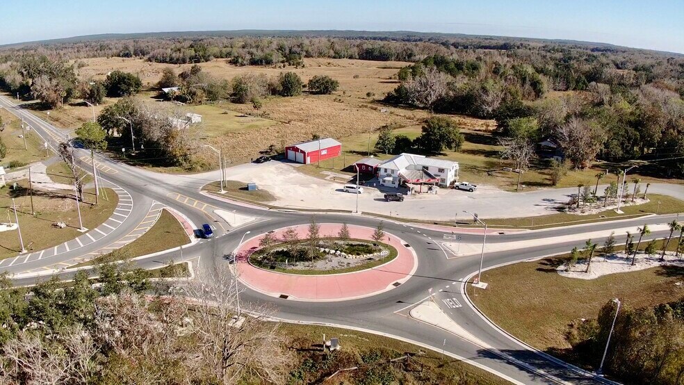 More Photos Of 15738 Ponce De Leon Blvd, Brooksville General Retail For Sale