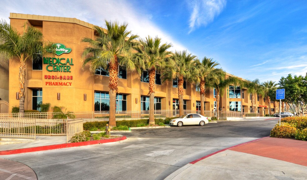 More Photos Of 1695 San Jacinto Ave, San Jacinto Medical For Lease