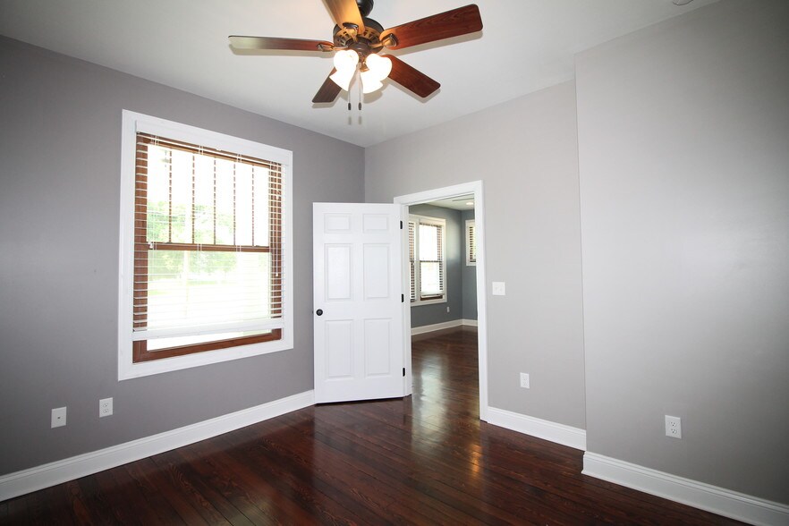 More Photos Of 430 Adams St, Paducah Apartments For Sale