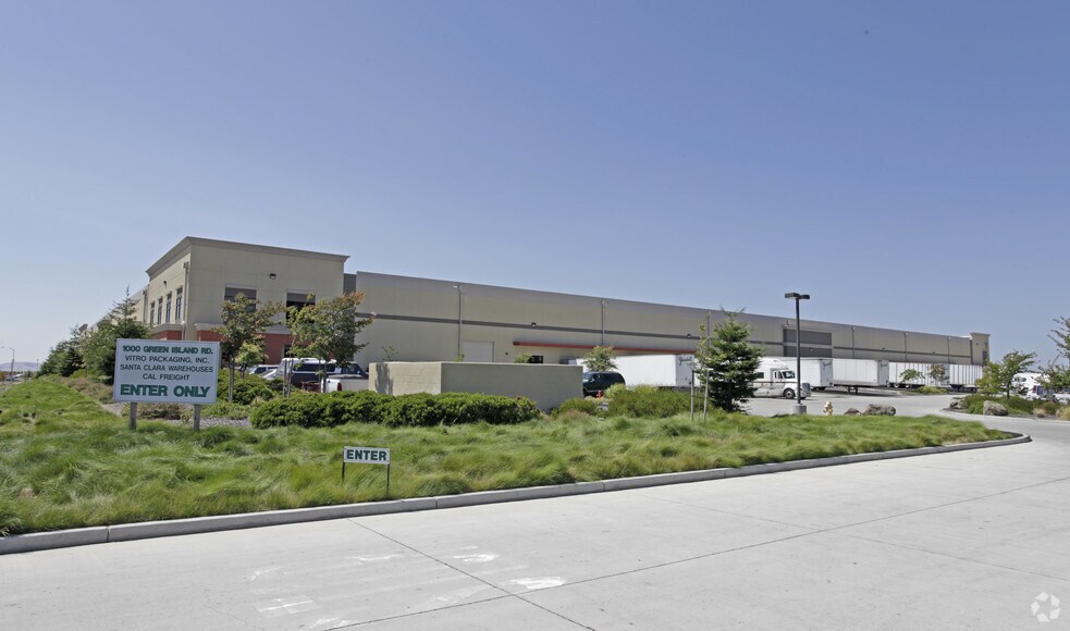 More Photos Of 1000 Green Island Rd, American Canyon Warehouse For Lease