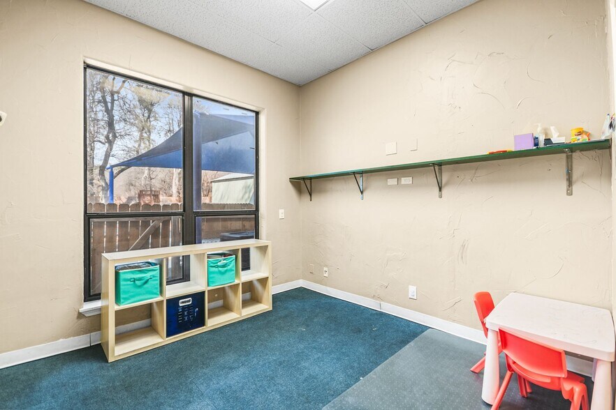 More Photos Of 14235 Blanco Rd, San Antonio Office For Sale