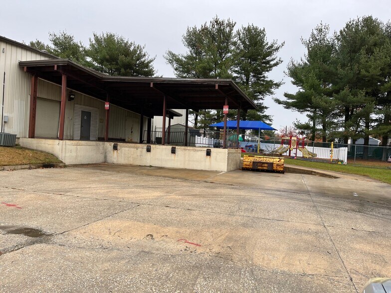 More Photos Of 510 Williamstown Rd, Sicklerville General Retail For Lease